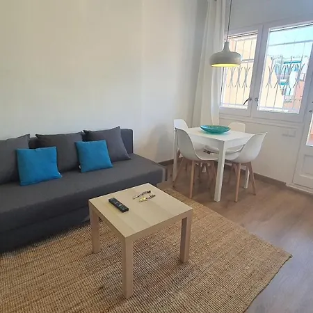 Apartment Opening Doors Sagrada Familia